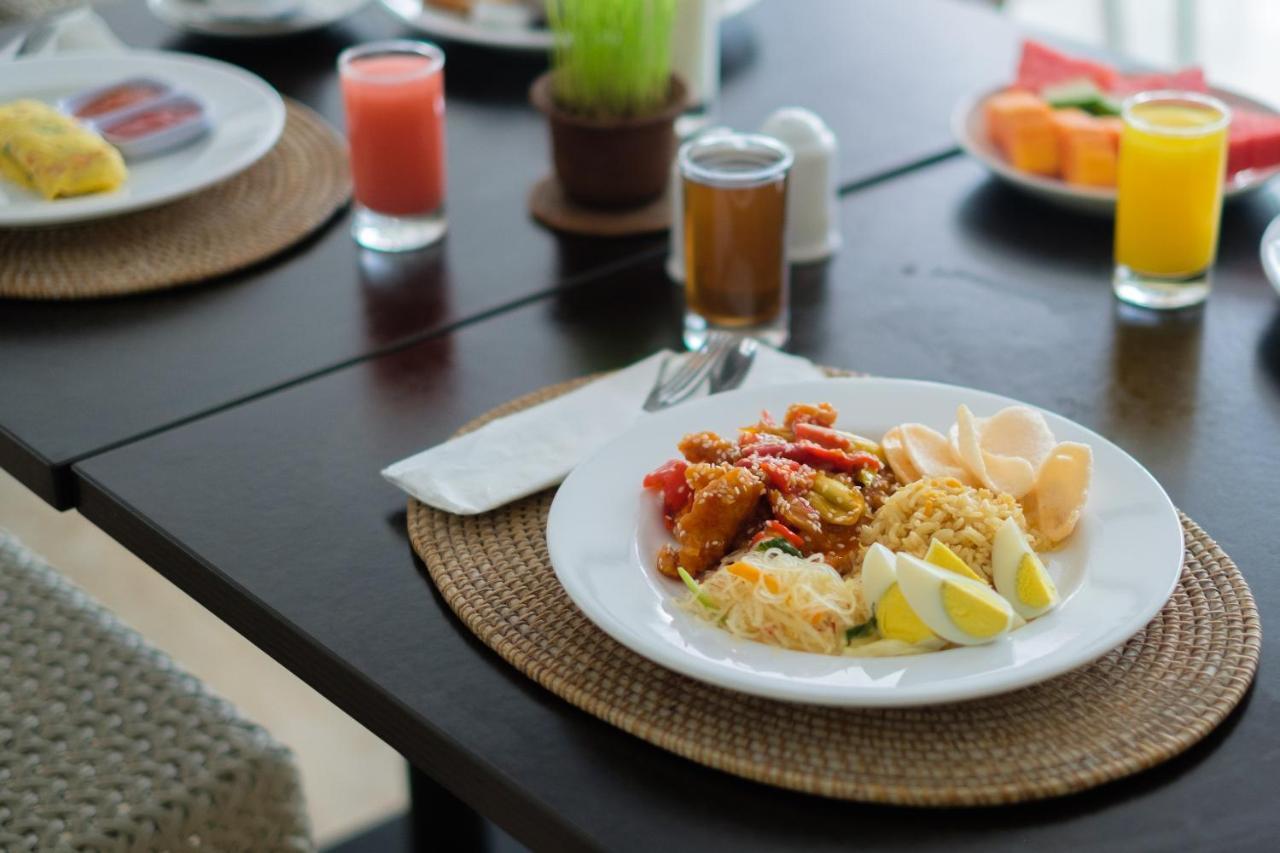 Hotel Terrace At Kuta Легиан Экстерьер фото